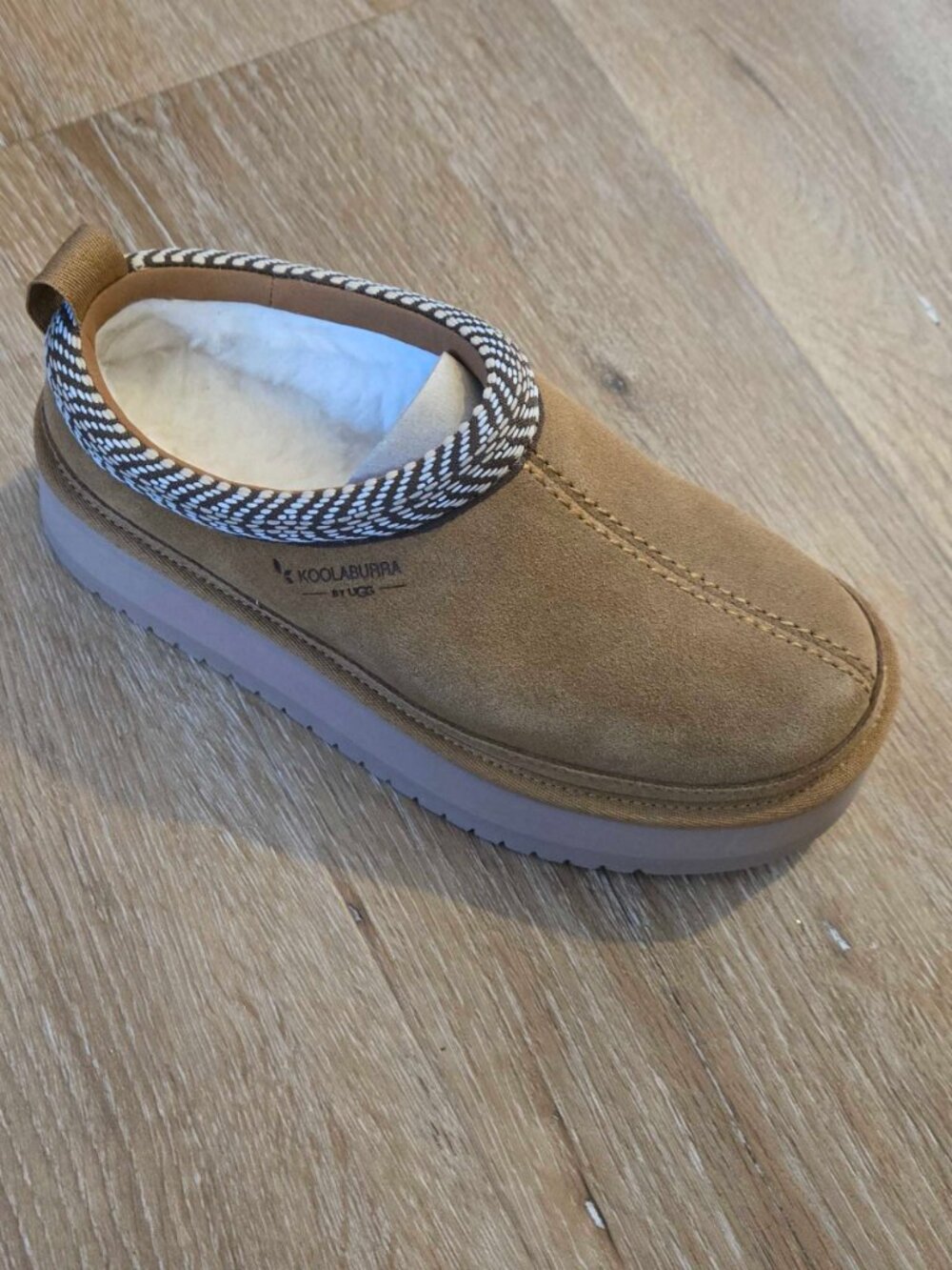 Koolaburra by UGG - Burree Platform Slipper
